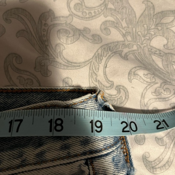 Aeropostale High Rise Baggy Distressed Jean - Picture 11 of 11